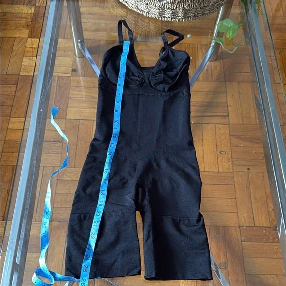 Shapewaer Spanx Black Women's Intimate Bodysuit - Picture 10 of 11